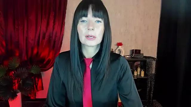 MonicaCheerful on StripChat