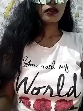 ms-naina on StripChat