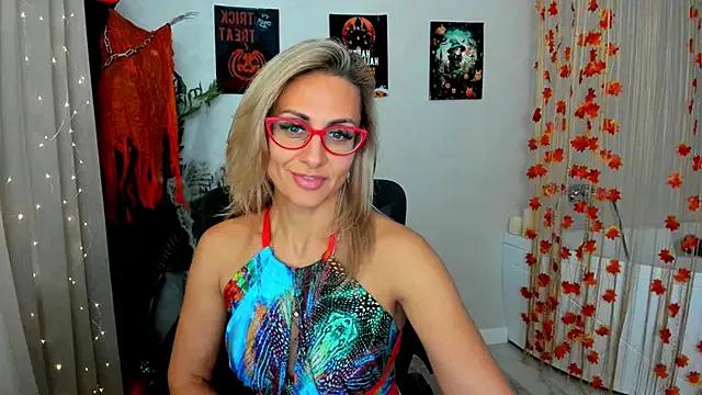 MuseOfStage on StripChat