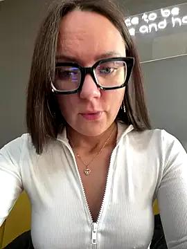 NarcissaHot on StripChat