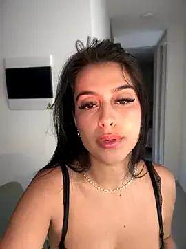 Naughty_arabs on StripChat