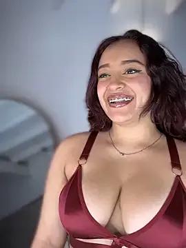 NaughtyNinnaXXX on StripChat