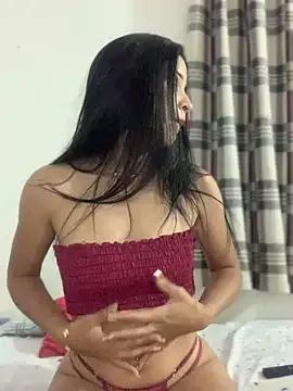 Nicole_cute1 on StripChat