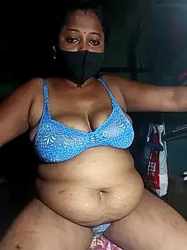 Nude-Priya2 on StripChat