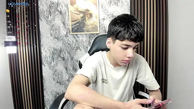 oblivion_deku on StripChat