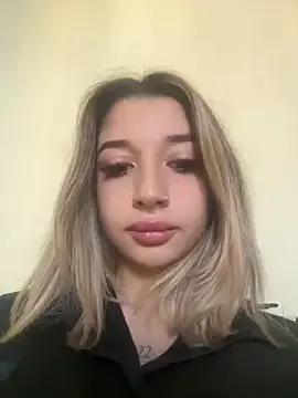 OdetteMason on StripChat