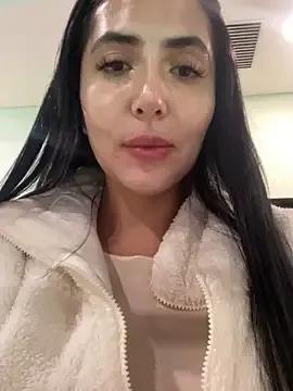 oh_nina on StripChat