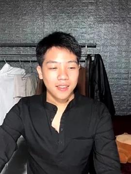 Oliver_Nl on StripChat