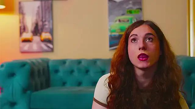 PeachyPixiee on StripChat