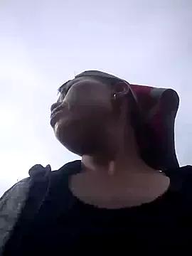 PhamPm70 on StripChat