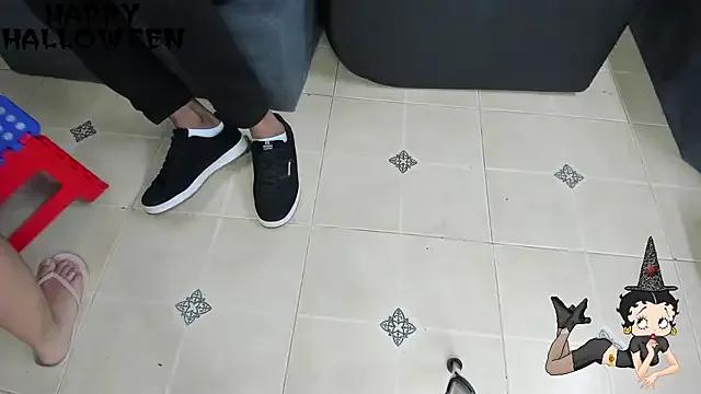 playsgirlhot on StripChat