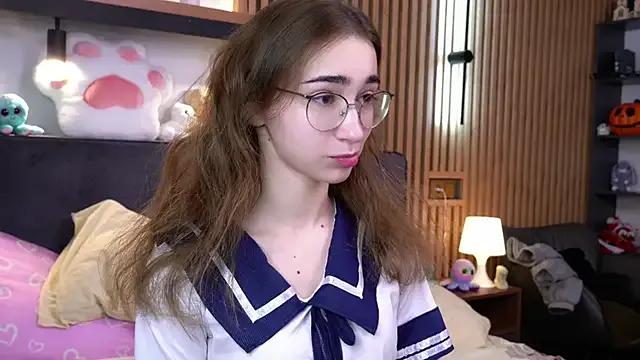 PollyBeev on StripChat