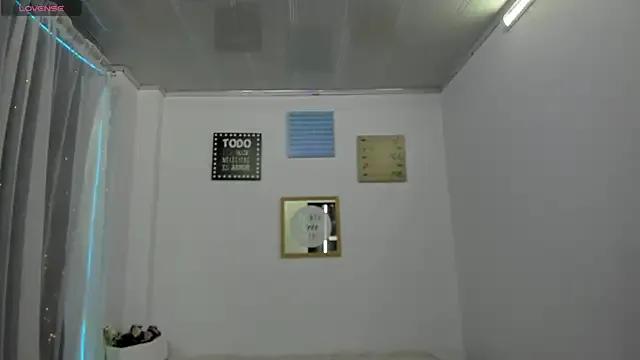 Pretty_Johnson_ on StripChat