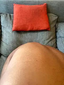 PrettyNina77 on StripChat