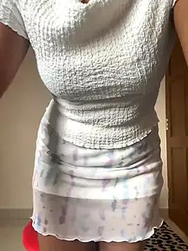 priyadevi17 on StripChat