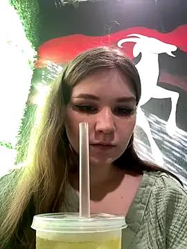 PumaShyXD on StripChat