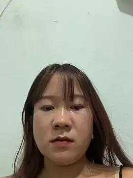 qinejr37 on StripChat