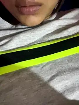 Queen_Shanuu on StripChat