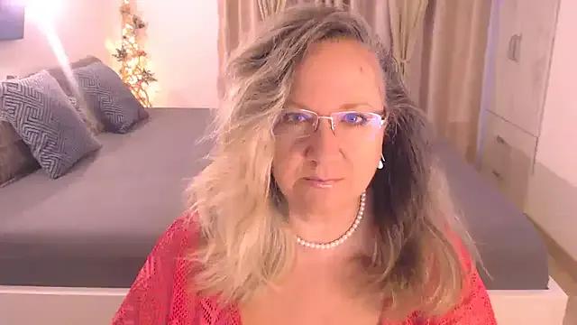 Raisshy on StripChat