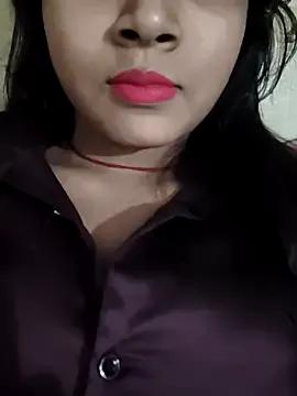 RAYI_Queen_2 on StripChat