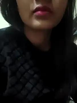 RAYI_Queen_2 on StripChat