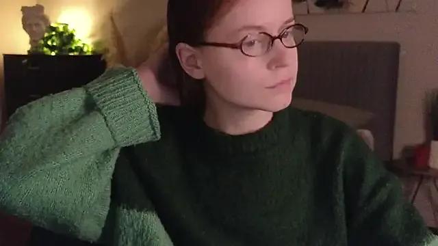 reb_luvng on StripChat