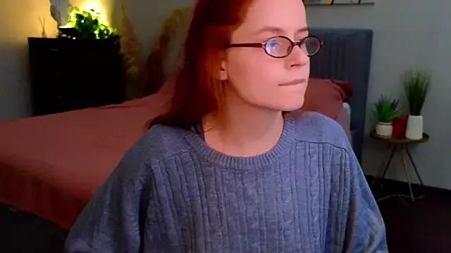 reb_luvng on StripChat