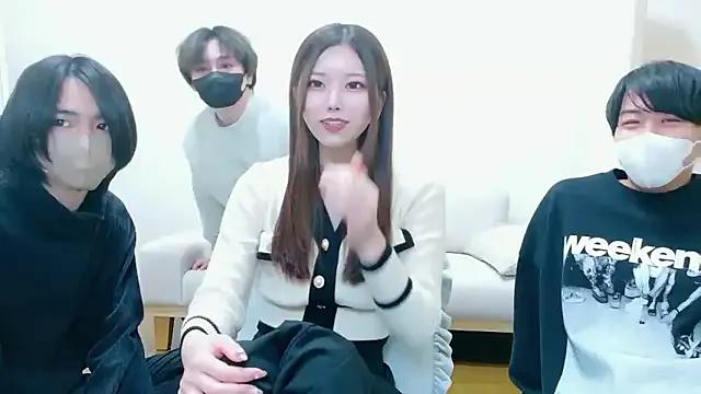 Reto-sama on StripChat