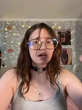 Sabrina_shells on StripChat