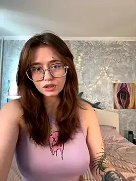 Sabrina_shells on StripChat