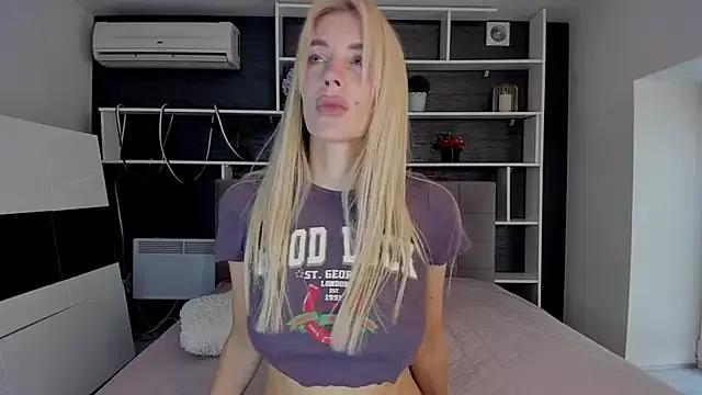 SabrinaSharm on StripChat