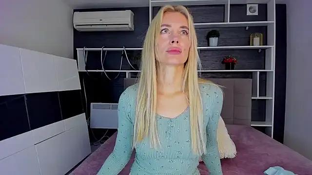 SabrinaSharm on StripChat