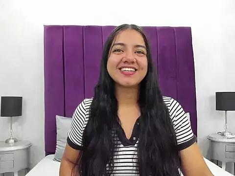 SalomeLee — 5 spanking my ass and showing tits :smil