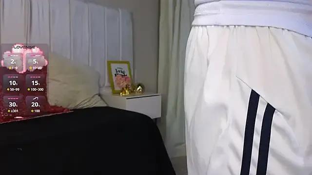 Samir_bear on StripChat