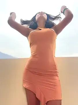 sexi_noemi on StripChat