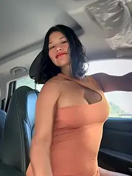 sexi_noemi on StripChat