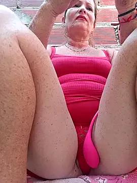 Sexy-Woman-Mature on StripChat