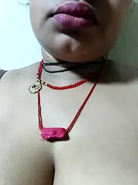 sexychutxxx7 on StripChat