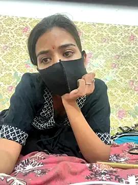 Sexykhushi041 on StripChat