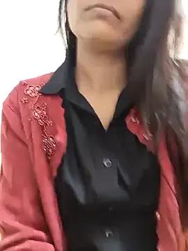 Shalu_G on StripChat