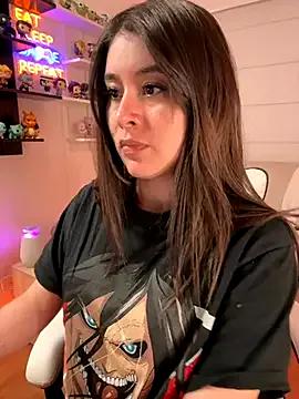 Sharon_07 on StripChat