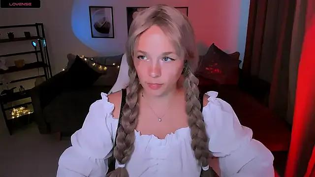 SherillBrill on StripChat