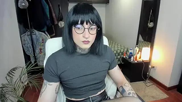 ShiiraVelkor on StripChat
