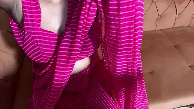 Silent_bdgirl on StripChat