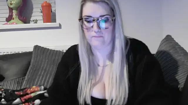 Sizzling_Indie36 — Boobs out