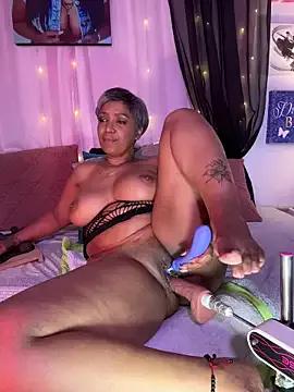 skarlleth_11 on StripChat