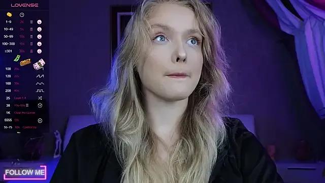 Slay_Blonde on StripChat