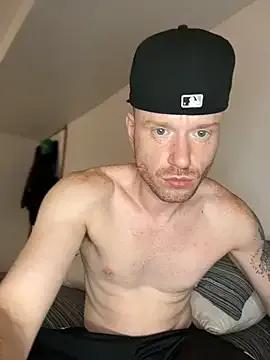 SLUTBR0 on StripChat