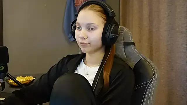 Softixq — Show 3 sexy yoga poses