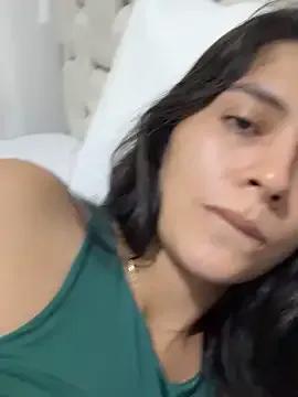 Sophie__Foxxx on StripChat